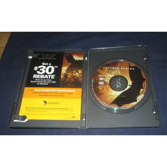 Batman Begins (DVD, 2005, Canadian) - Picture 2 of 3